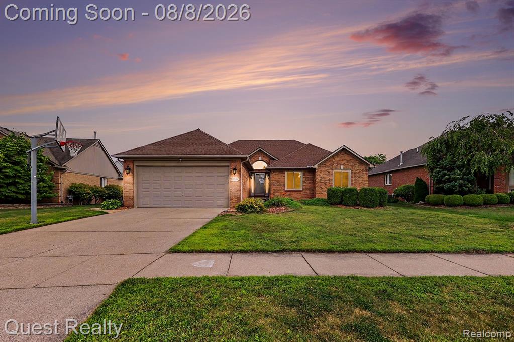 19944 Townsend Drive, Macomb, MI 48044
