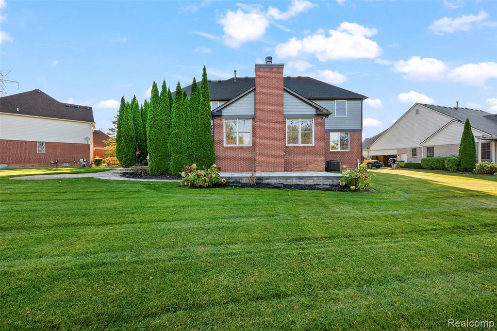 4476 Woodcliff Court, Rochester, MI 48306 — Photo 57