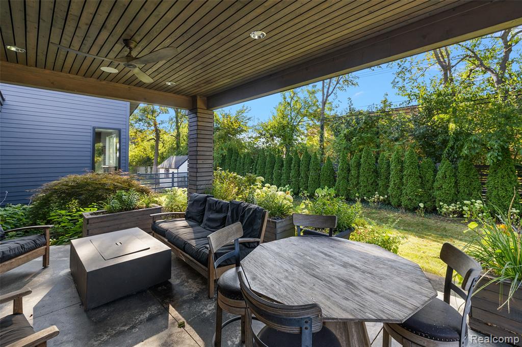 16281 Buckingham Avenue, Beverly Hills, MI 48009 — Photo 45
