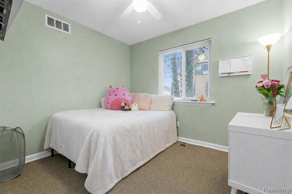 513 Stoddard Avenue, East Lansing, MI 48823 — Photo 8