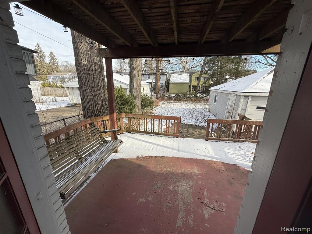 904 N REMBRANDT Avenue, Royal Oak, MI 48067 — Photo 28