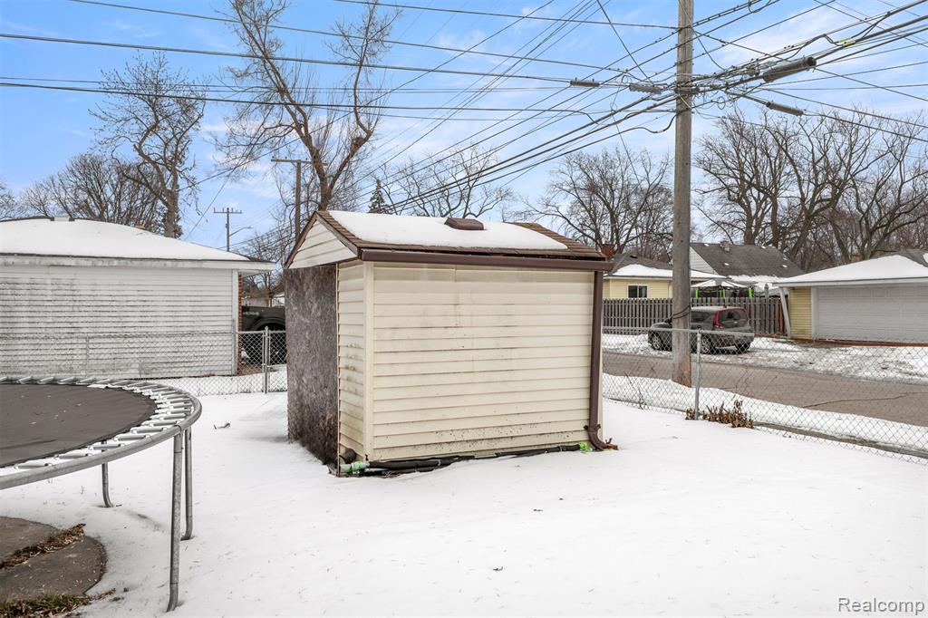 4721 Jackson Street, Dearborn Heights, MI 48125 — Photo 24