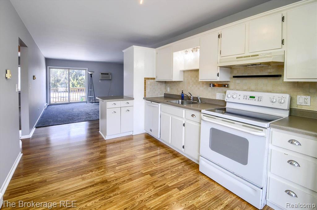940 FLINT Street, Frankenmuth, MI 48734 — Photo 11