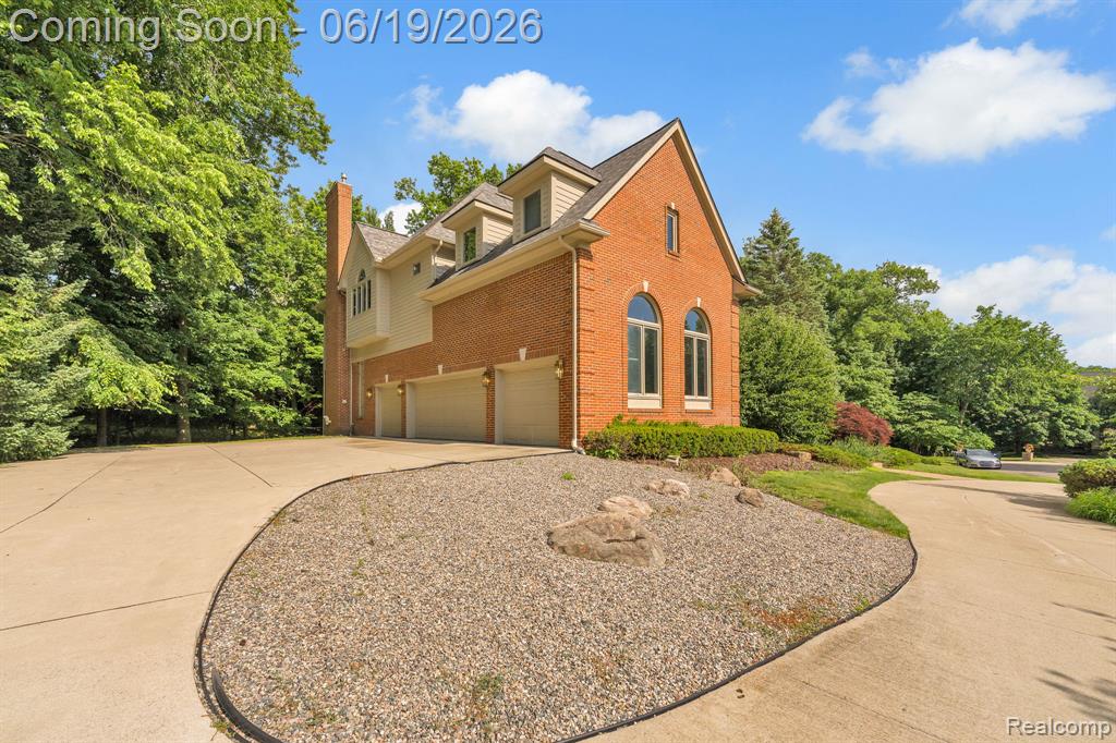 7061 Trailway Court, West Bloomfield, MI — Photo 71