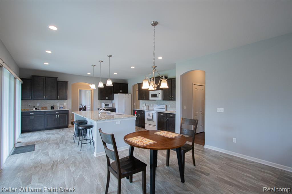 49231 Hanna Court, Macomb, MI 48042 — Photo 10