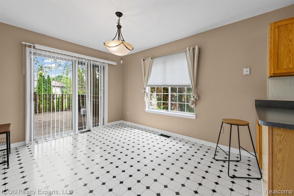 5367 High Ridge Drive, Ypsilanti, MI 48197 — Photo 10
