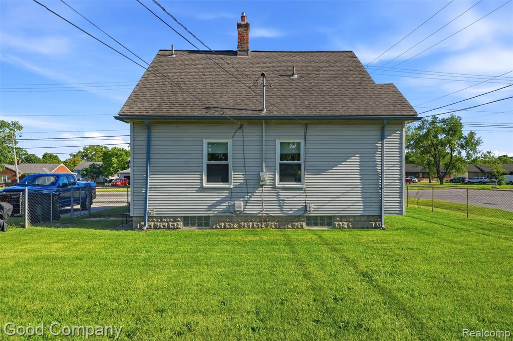 4415 Auburn Road, Shelby Twp, MI 48317 — Photo 31