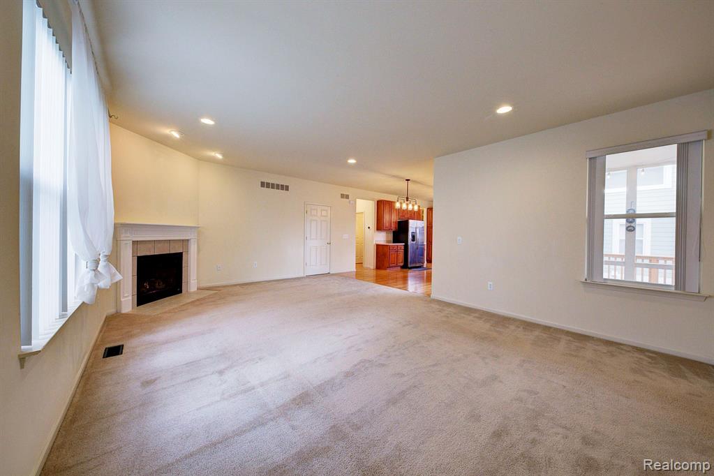 42551 Whitman Way, Novi, MI 48377 — Photo 12