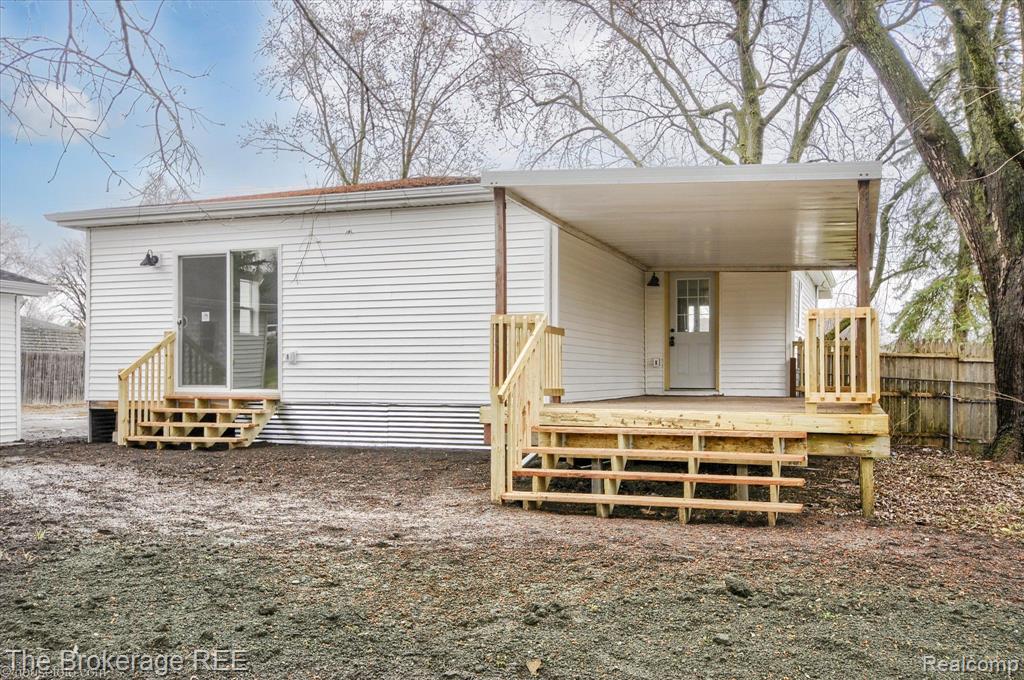 4507 N BELSAY Road, Flint, MI 48506 — Photo 4
