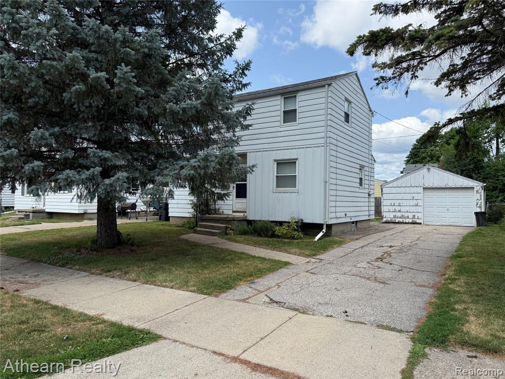 3405 Holly Avenue, Flint, MI 48506