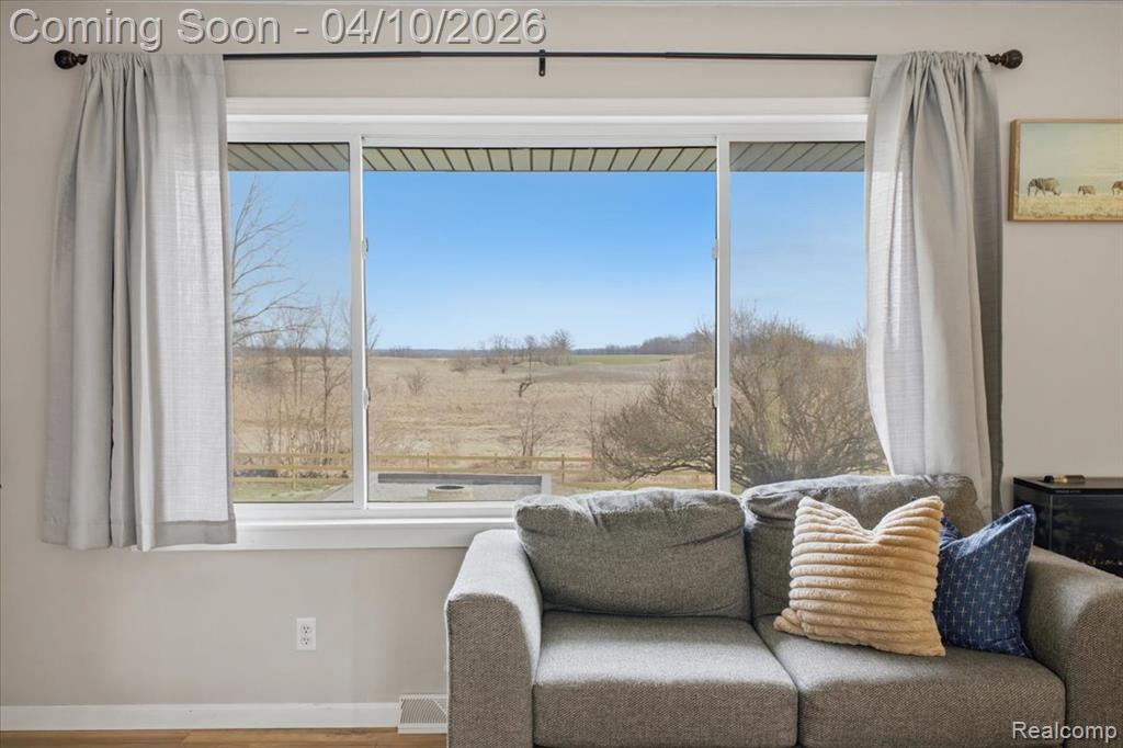 9272 Green Road, Goodrich Vlg, MI — Photo 13