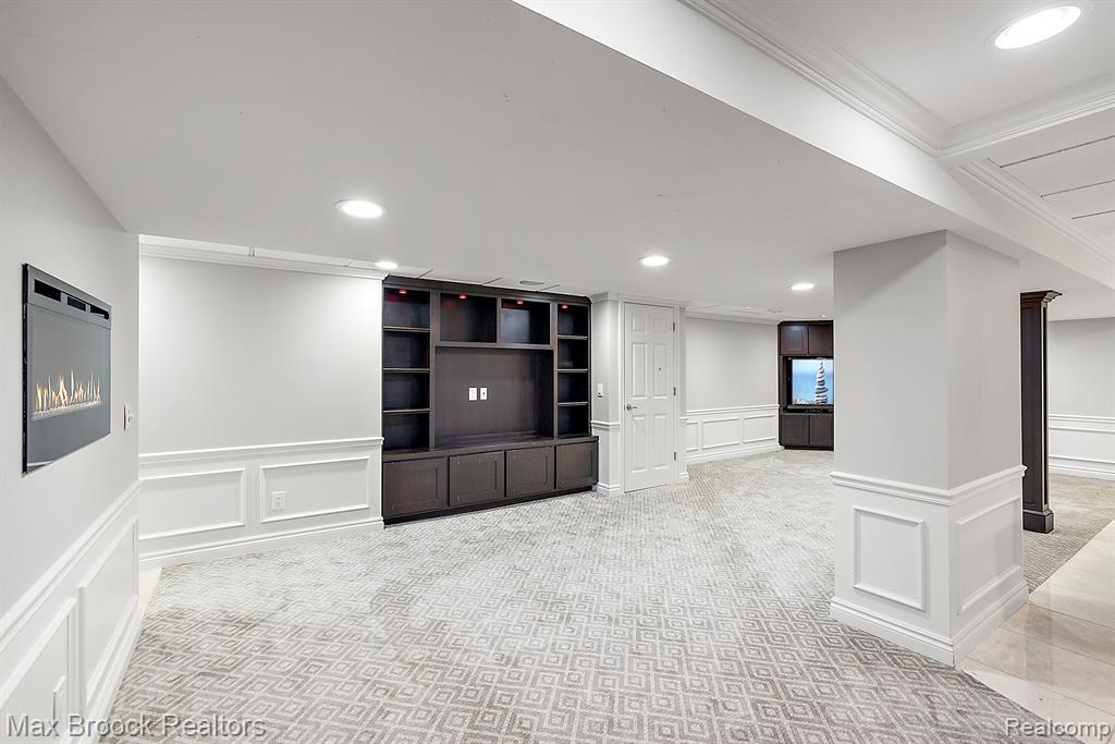 4696 PIER Court, Troy, MI 48098 — Photo 37