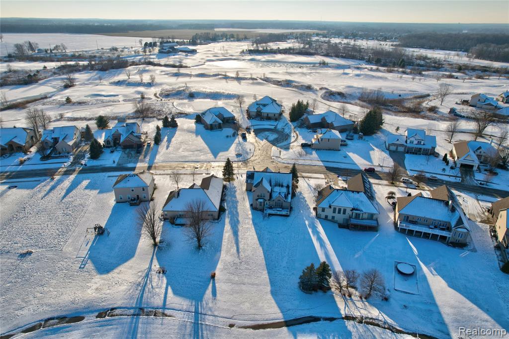 9057 Copper Ridge Drive, Davison, MI 48423 — Photo 32