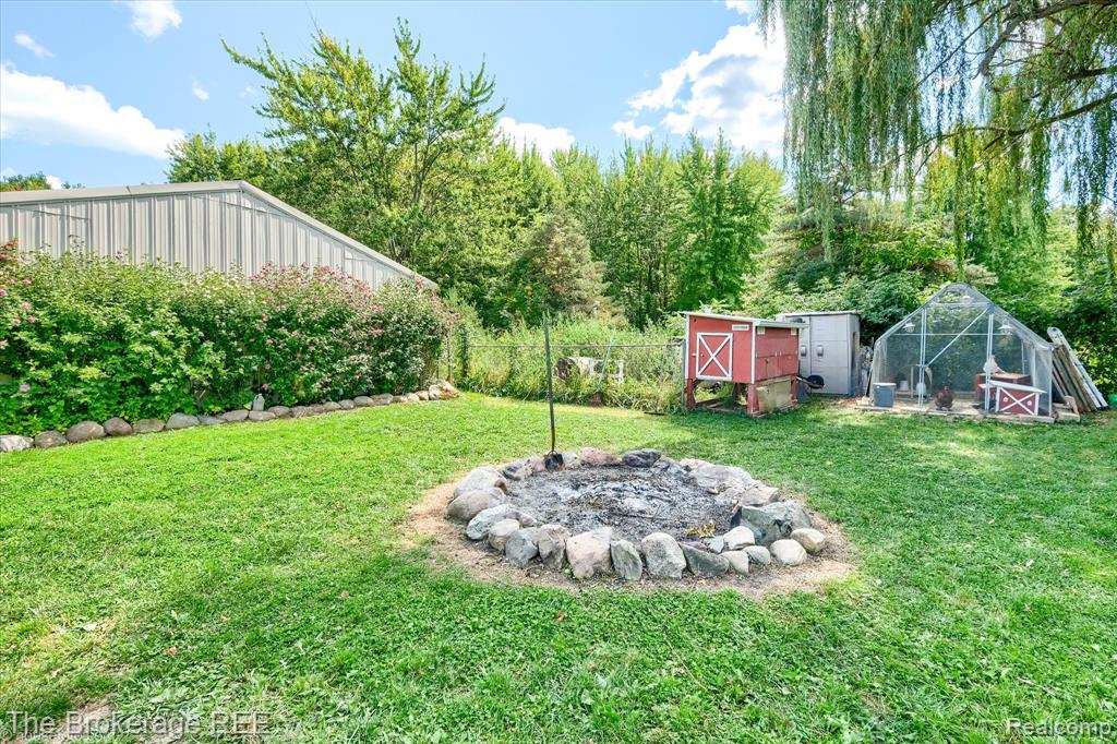 9050 E Bristol Road, Davison, MI 48423 — Photo 15
