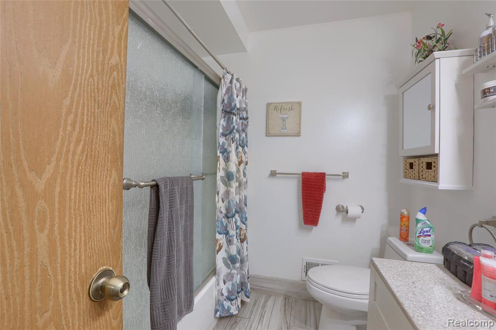 30784 Quinkert Street, Roseville, MI 48066 — Photo 21