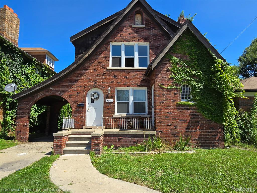 5074 DEVONSHIRE Road, Detroit, MI 48224 — Photo 5