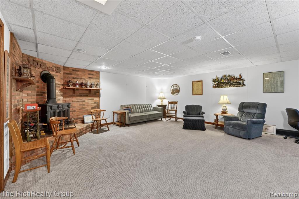 12116 Shenandoah Drive, South Lyon, MI 48178 — Photo 30