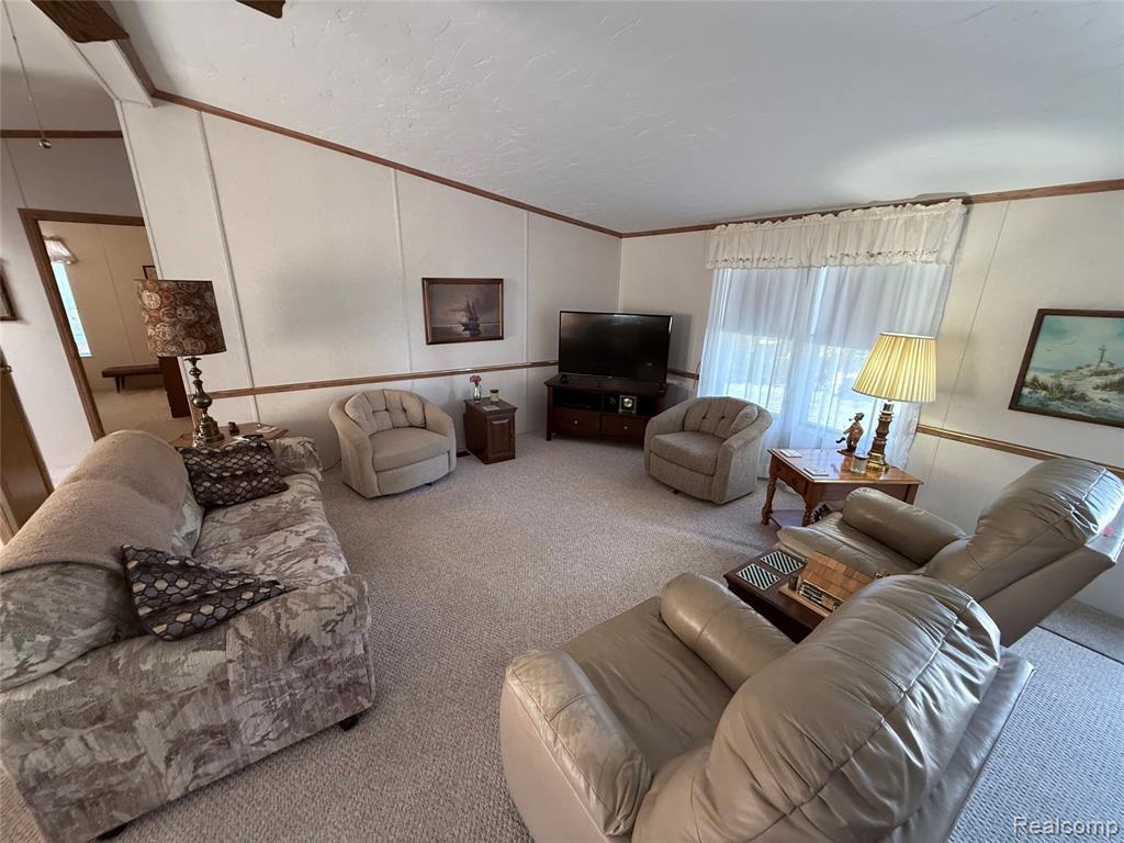 104 Shoreline Dr E, Port Sanilac, MI 48469 — Photo 5