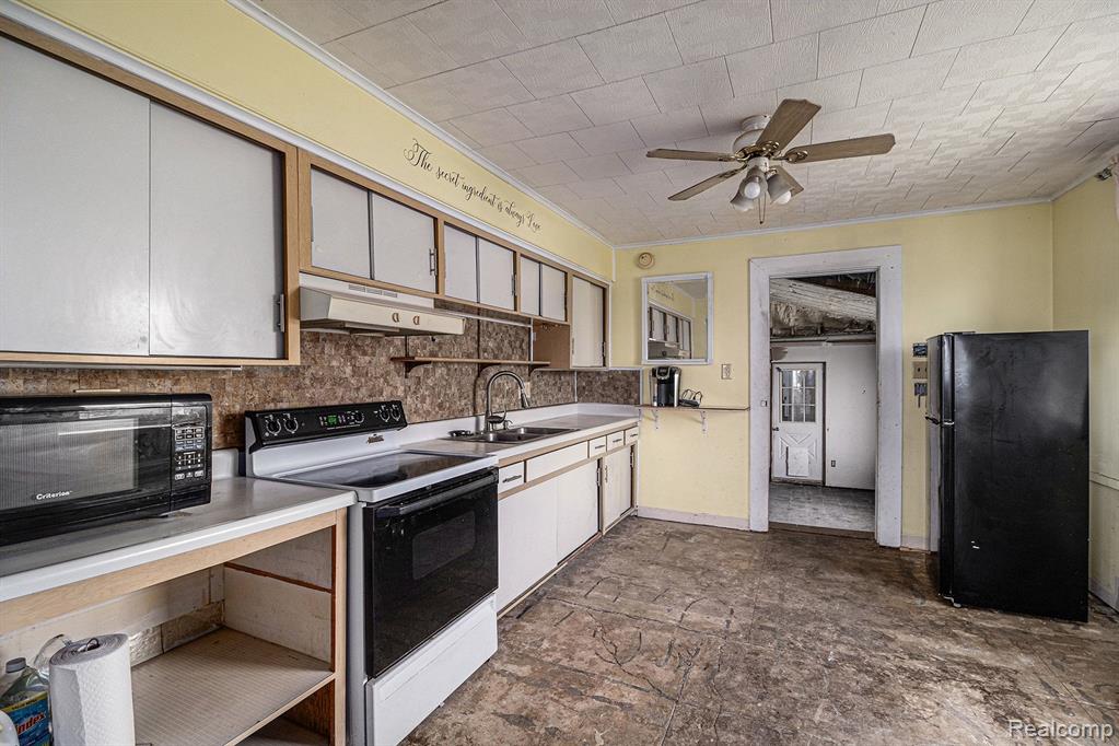 41180 CONGER BAY Drive, Harrison Township, MI — Photo 14