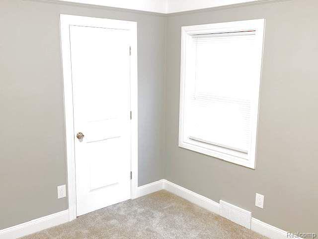 908 MORAN Avenue, Lincoln Park, MI 48146 — Photo 28