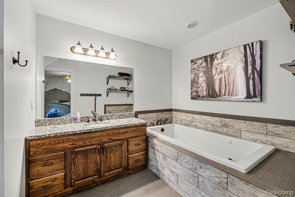 2800 Meadowdale Road, Metamora, MI 48455 — Photo 15