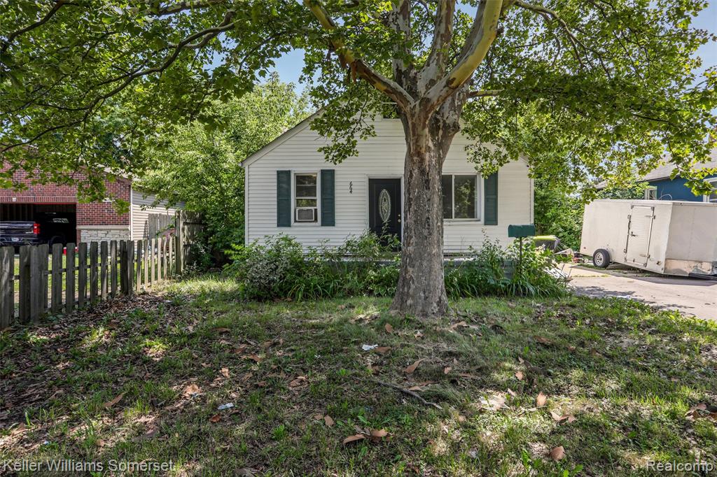 664 Emerson Avenue, Pontiac, MI 48340 — Photo 3