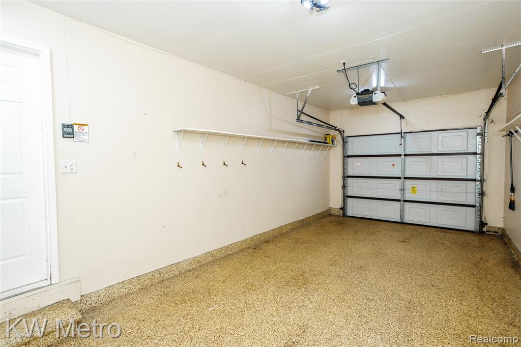 47420 Brent Court, Chesterfield, MI 48047 — Photo 22