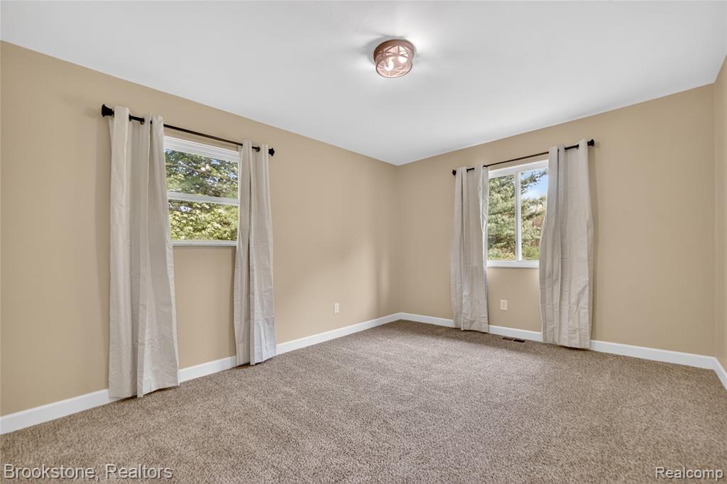 7224 E Frances Road, Mount Morris, MI 48458 — Photo 4