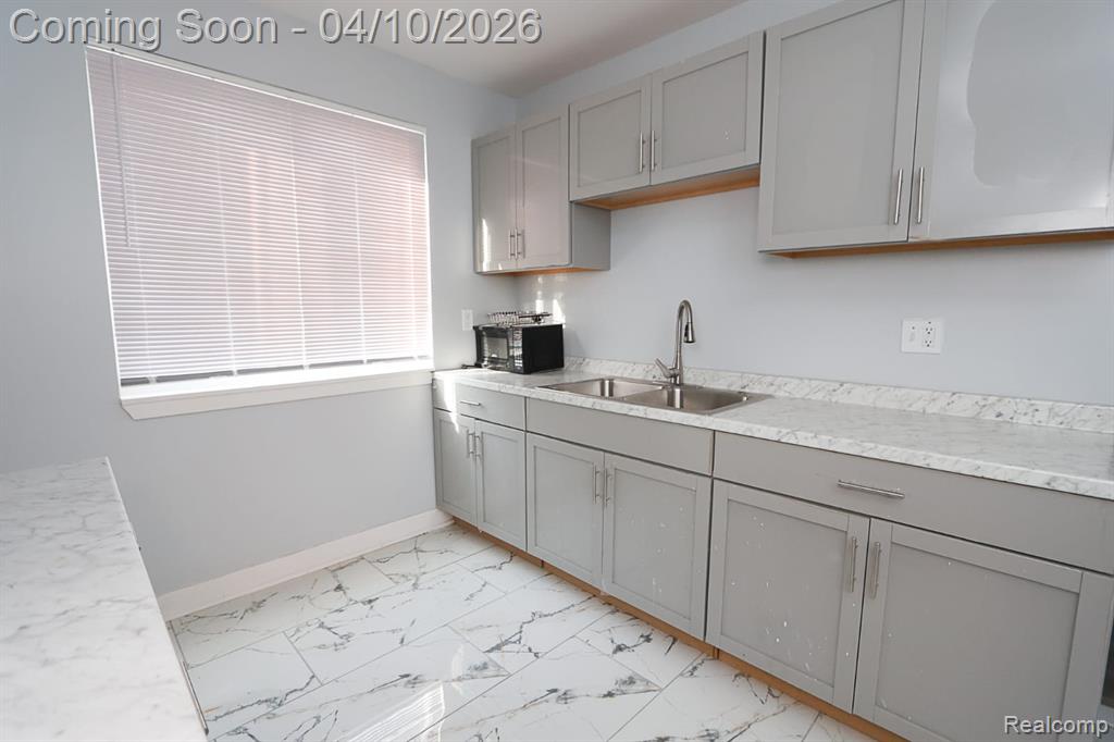11733 Meyers Road, Detroit, MI 48227 — Photo 9