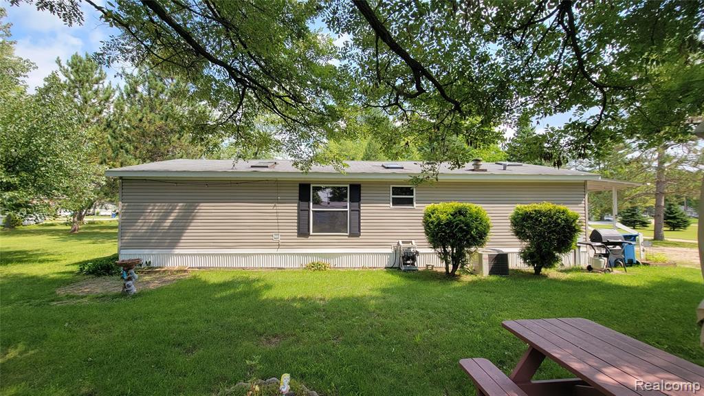 4349 Bay Road, Gladwin, MI 48624 — Photo 26