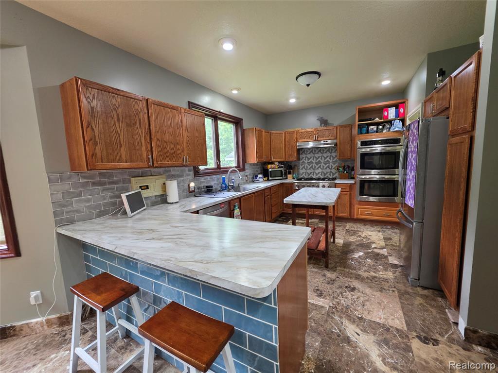 5150 W Carpenter Road, Flint, MI 48504 — Photo 7