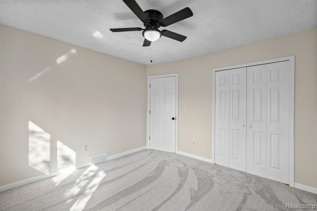 8898 Bishop Road, Brighton, MI 48116 — Photo 11