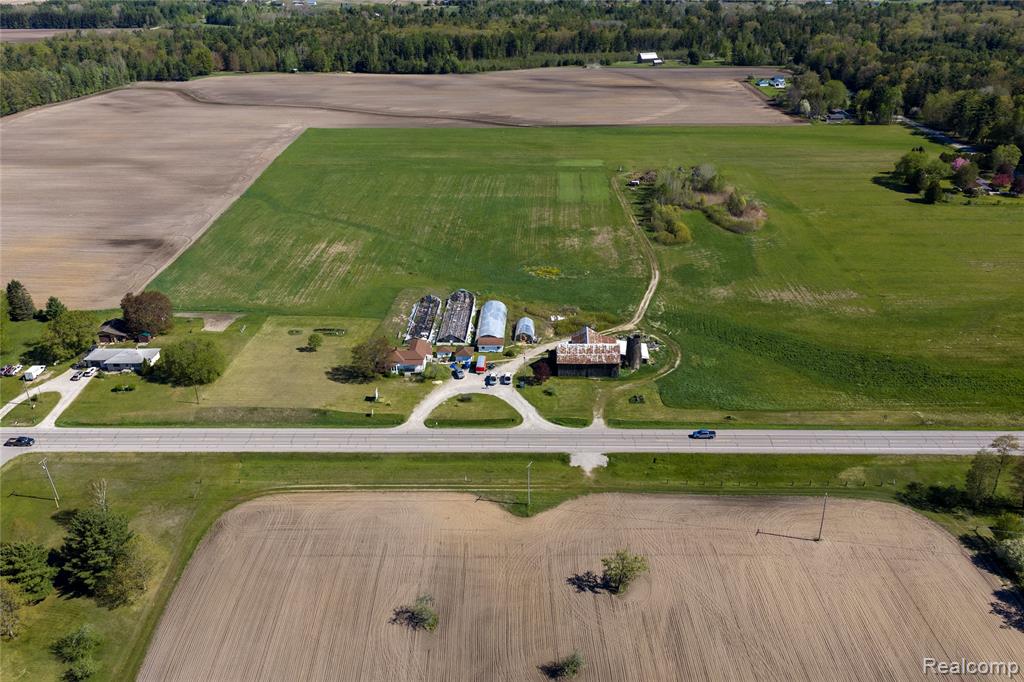 850 M-55, Tawas City, MI 48763 — front exterior