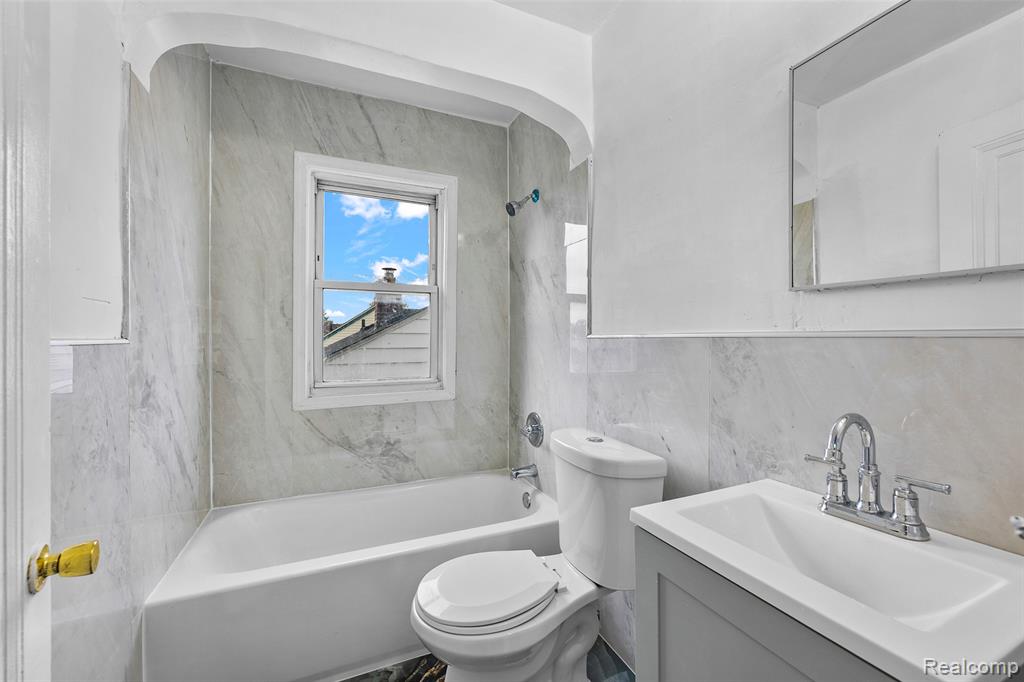 6406 Payne Avenue, Dearborn, MI 48126 — Photo 26