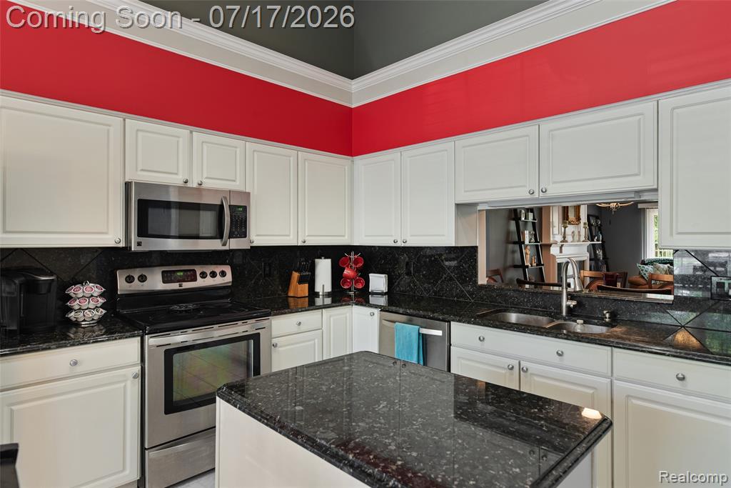 39681 Muirfield Lane, Northville, MI 48168 — Photo 6