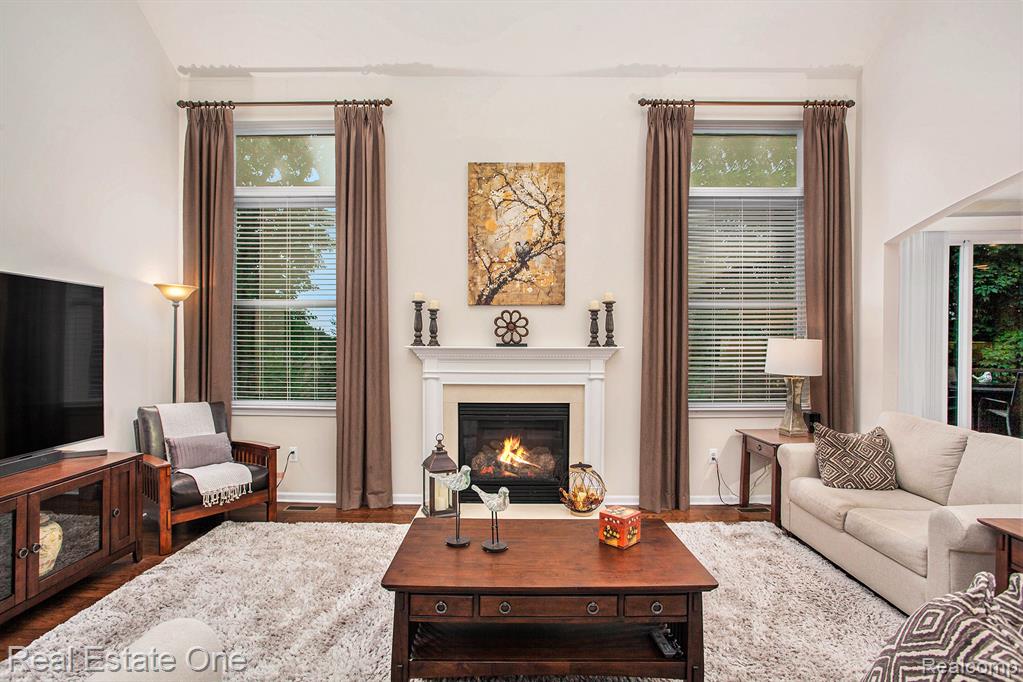 589 Rumson Court, White Lake, MI — Photo 9