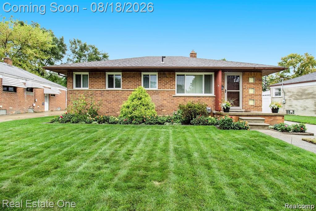 4327 Eastlawn Avenue, Wayne, MI 48184