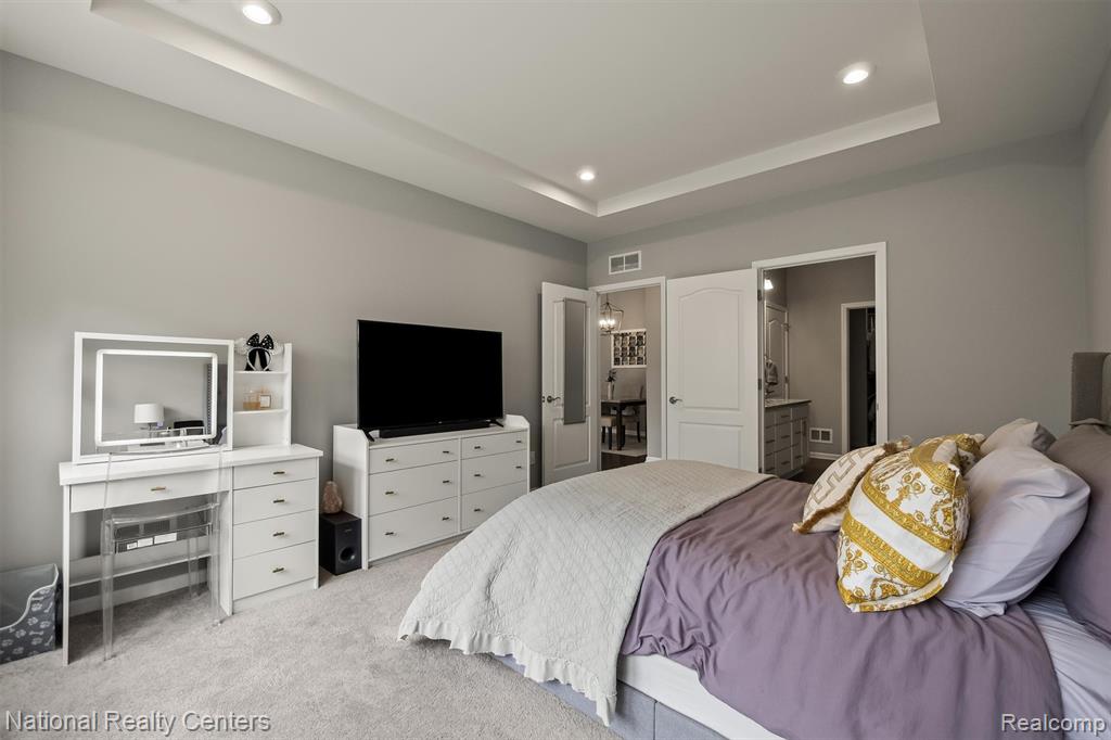 40605 Aster Court, Clinton Twp, MI 48036 — Photo 17