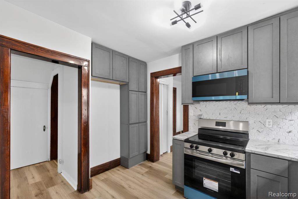 810 E 8th Street, Flint, MI 48503 — Photo 10