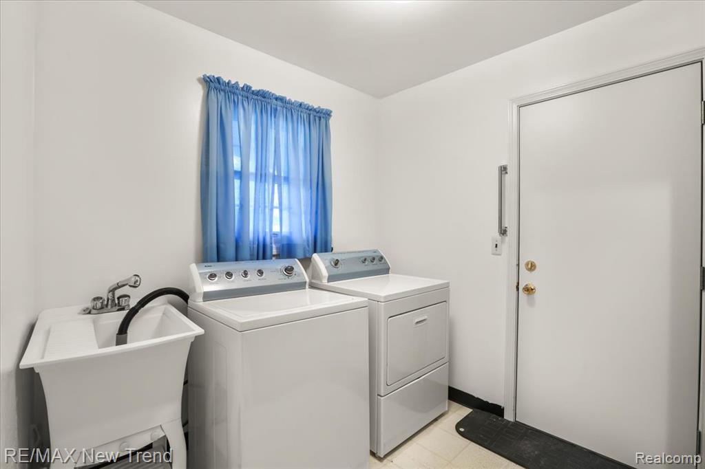 44304 Galway Drive, Northville, MI 48167 — Photo 18