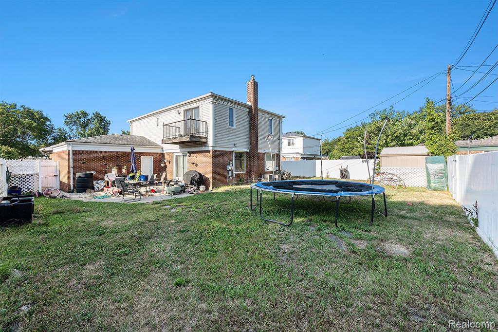 5217 Mart Court, Warren, MI 48091 — Photo 15