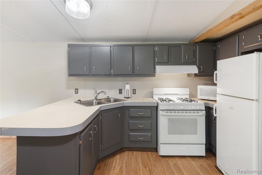 5960 N Trail SE, Kalkaska, MI 49646 — Photo 13