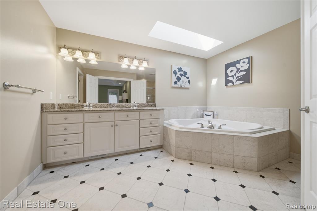 472 Timbermill Lane, Howell, MI 48843 — Photo 21