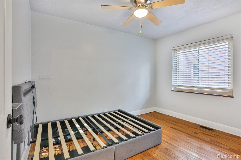 4850 Grayton Street, Detroit, MI 48224 — Photo 11