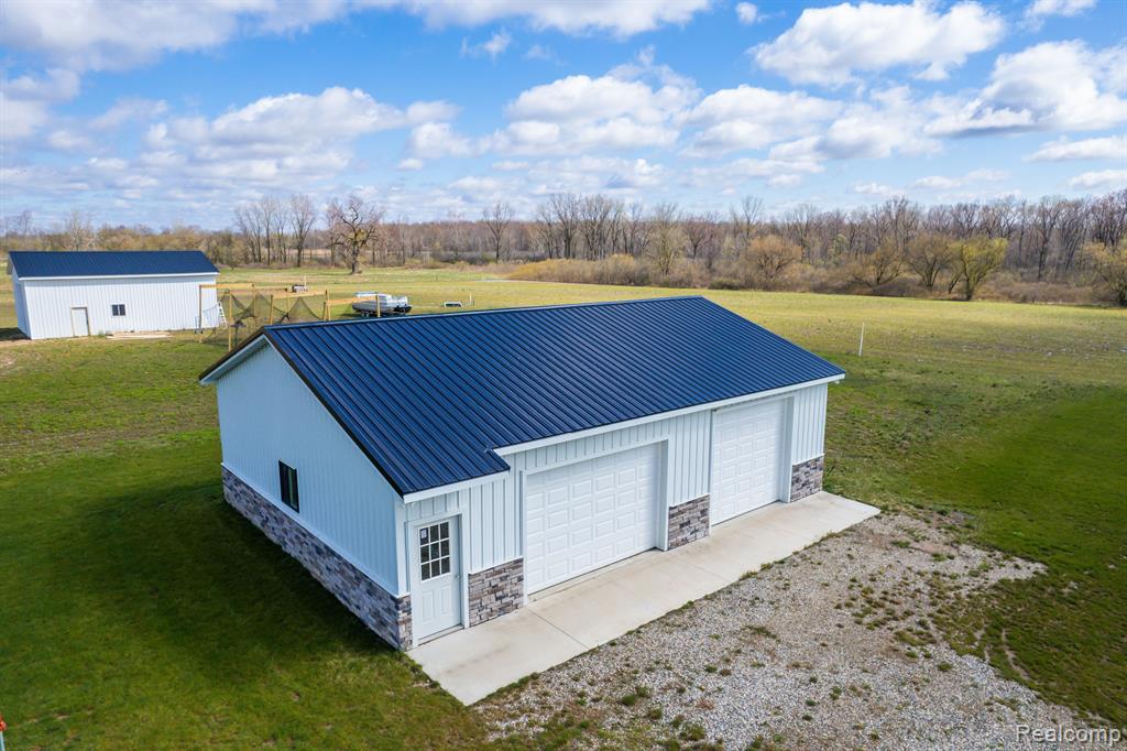 425 CORNEIL Road, Imlay City, MI 48444 — Photo 6