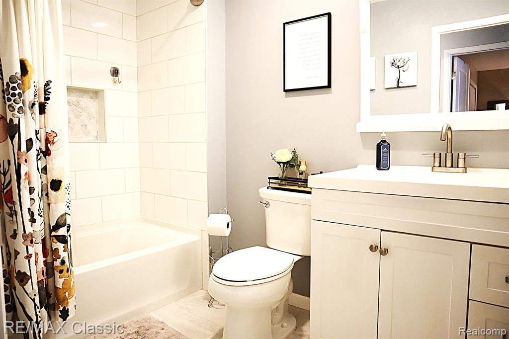41144 Northwind Drive, Canton, MI 48188 — Photo 19