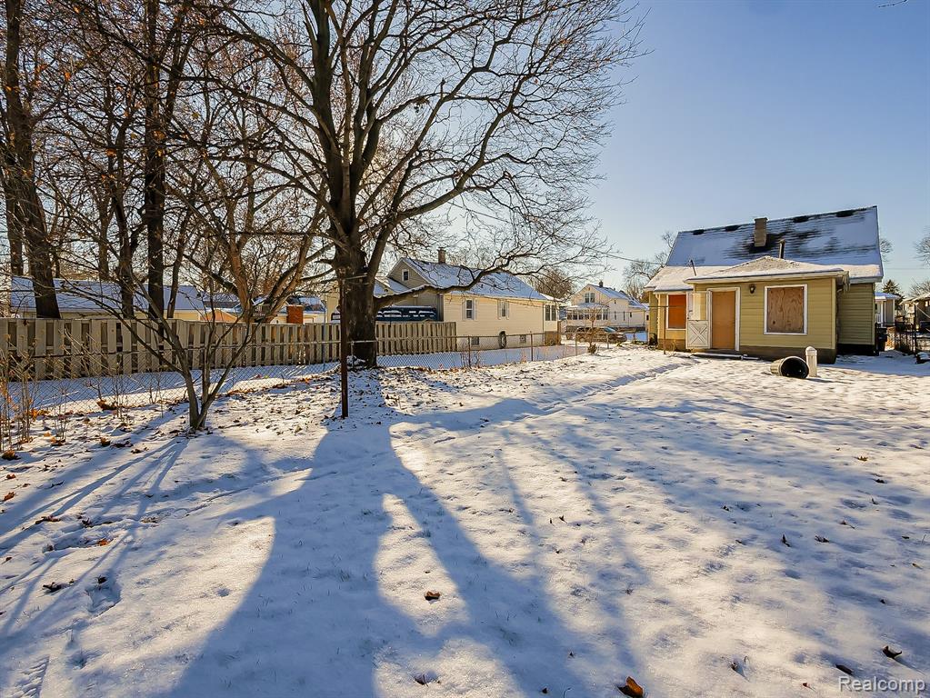 47 E Auburn Street, Ecorse, MI 48229 — Photo 16