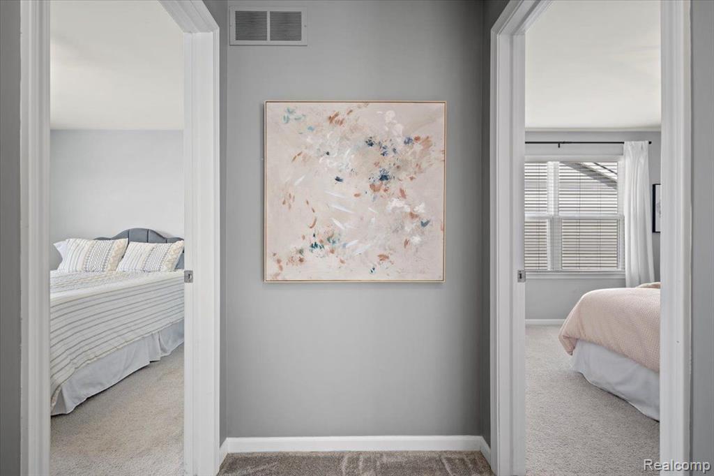 4250 KENT Road, Royal Oak, MI 48073 — Photo 21