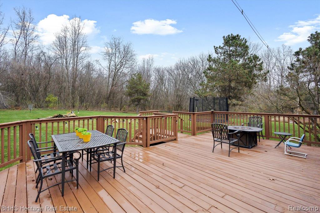 5904 W ALLEN Road, Fowlerville, MI 48836 — Photo 32