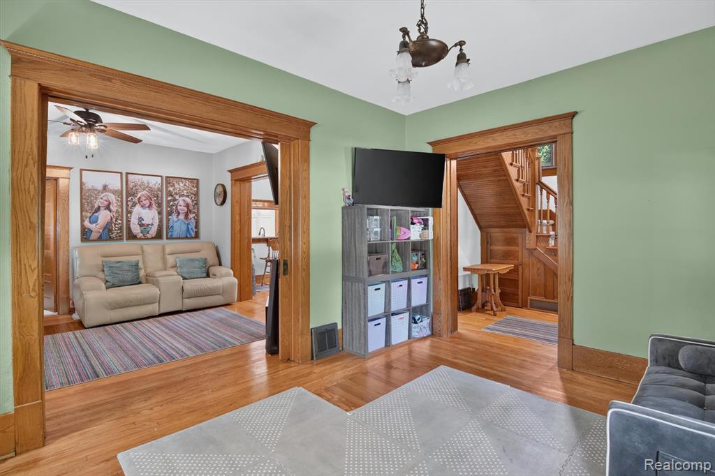315 E Michigan Avenue, Saline, MI 48176 — Photo 10